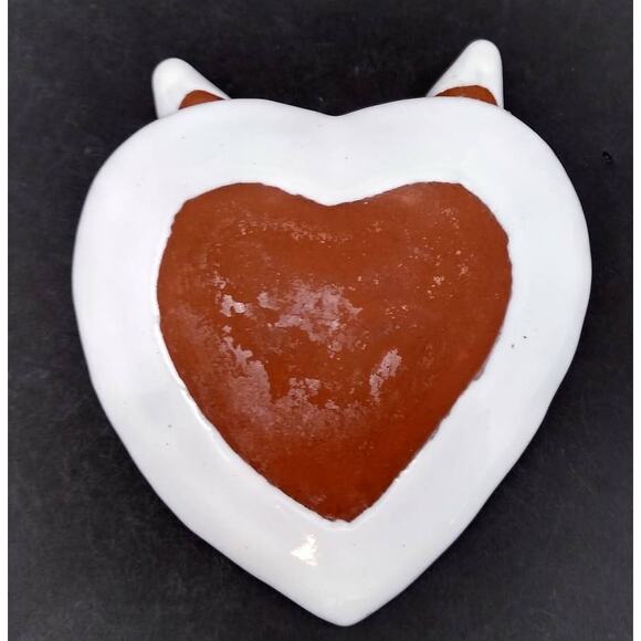 White Glazed Redware Pottery Heart Dove Trinket Dish - Picture 4 of 9